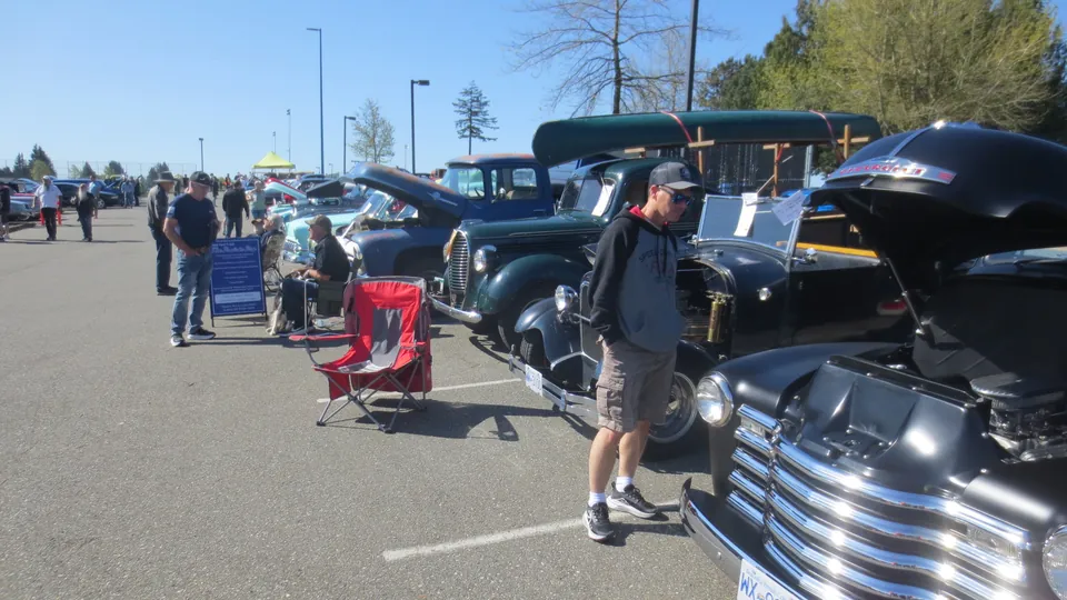 Vintage and classic cars at the Country Car Show